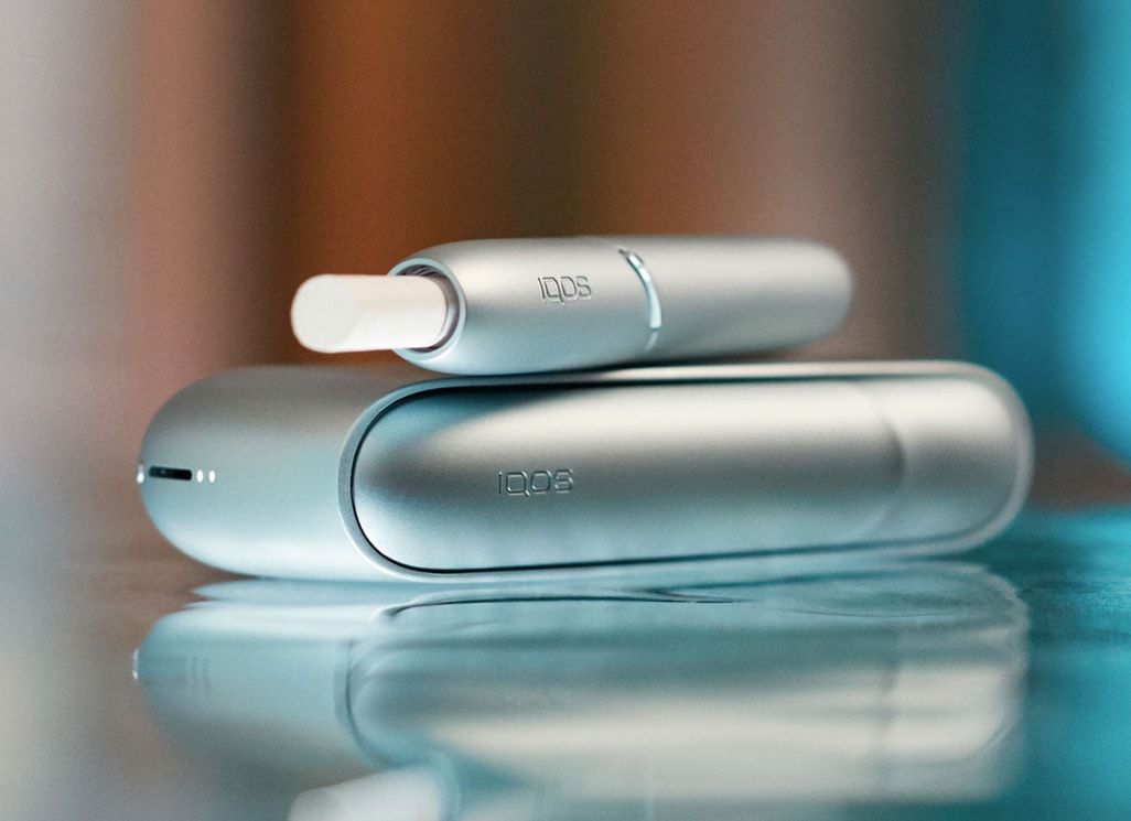 Silver IQOS 3 DUO on table
