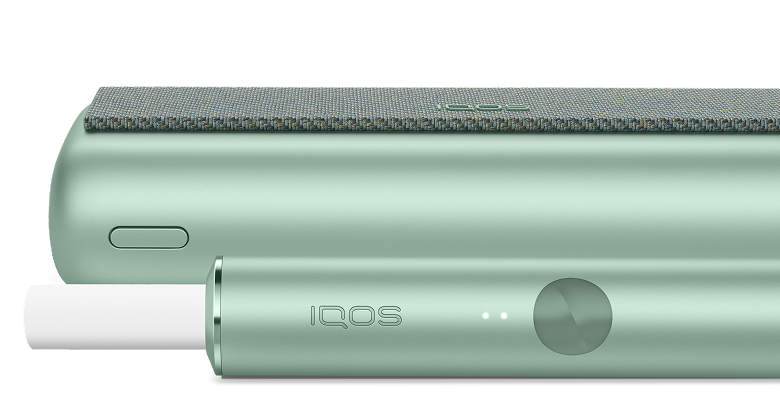 Moss green IQOS ILUMA PRIME.