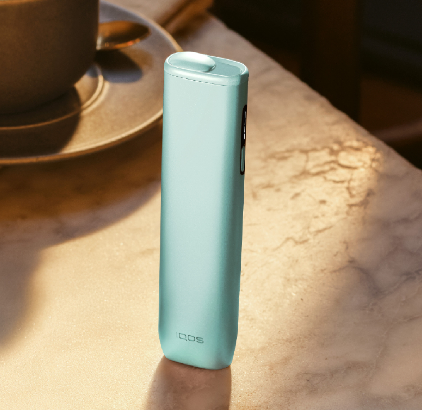 IQOS ILUMA devices in different colours.