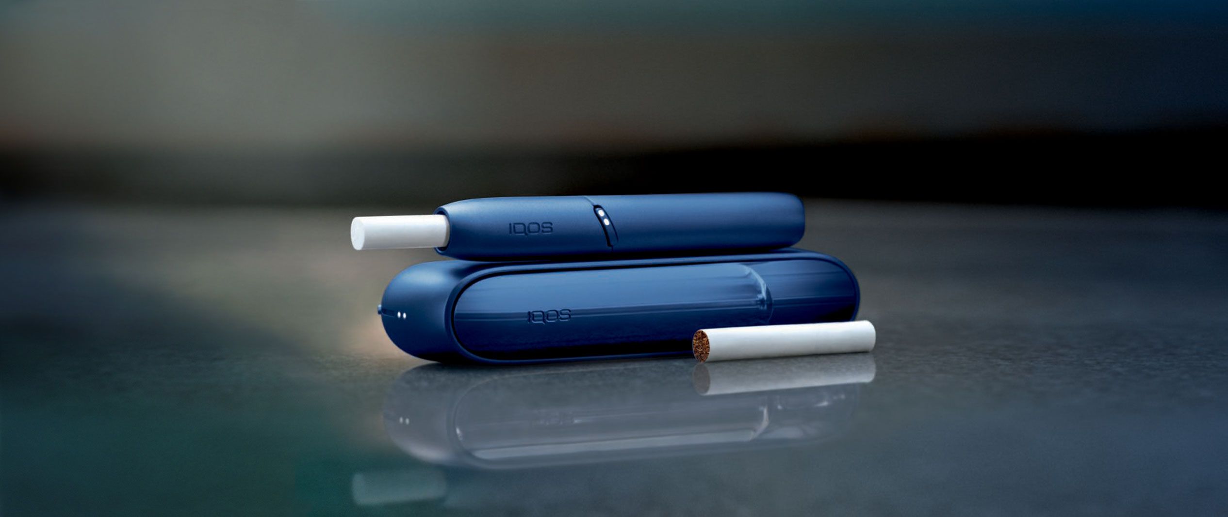 IQOS 3 DUO in Steller Blue and HEETS